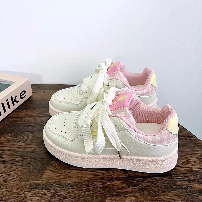 Korean white shoes women's 2025 spring new versatile student platform casual sports board shoes tide support 2025