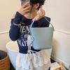 Bag Women's New Versatile Shoulder Messenger Bag Fashionable Commuting Texture Casual Bucket Bag Tide