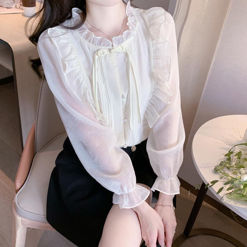 

2024 Autumn Chiffon Blouse with Frog Button & Ruffle Hem M брудно-білий