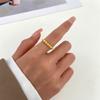 Retro Personality Gold Color Seven Skulls Arrangement Rings for Women Men Halloween Fashion Design Sense Jewelry Accessory Gifts