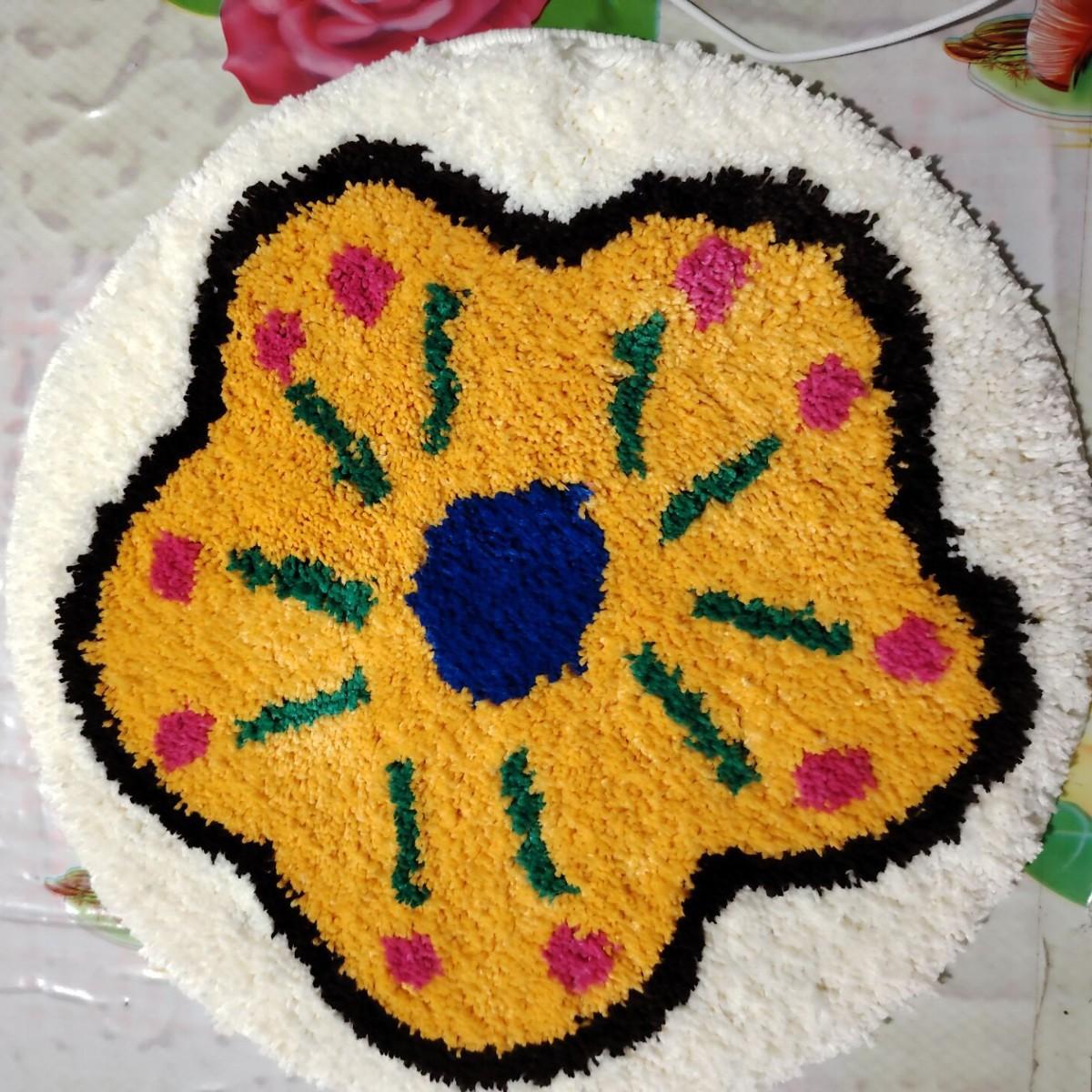 

Геометрические узоры Тафтинговая подушка для стула Противоскользящая подушка для сиденья Мягкая плюшевая вышивка Узор Подушка для сидения Комнатный абсорбирующий коврик 40x40cm