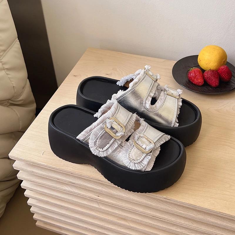 Fashion Platform Slippers Women Summer New Versatile Metal Buckle One Word Buckle Strap Casual Outside Wear Retro Fashion Cool Mopping