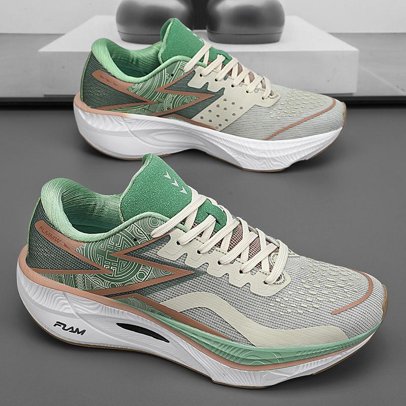 Fashion Spring and Autumn New Outdoor Sports Leisure Running Men's Shoes Breathable Non slip Shoes Travel Lightweight Thick soled Shoes