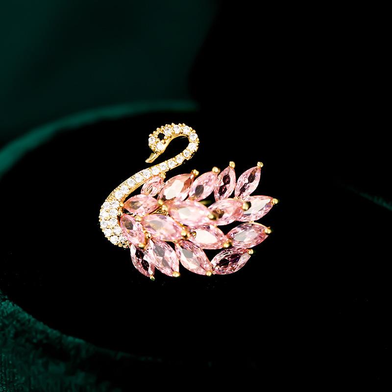 Noble and Elegant Crystal Swan Brooch Ins Personalized and Trendy Safety Pin Buckle Fixed Without Damaging Clothes Small Collar Pin