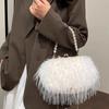 Damen Schultertasche mit Kunstpelz-Quaste Elegante Damen Umhängetaschen Party Pelzige Tasche Perlenkette Damen Abend Plüsch Handtaschen
