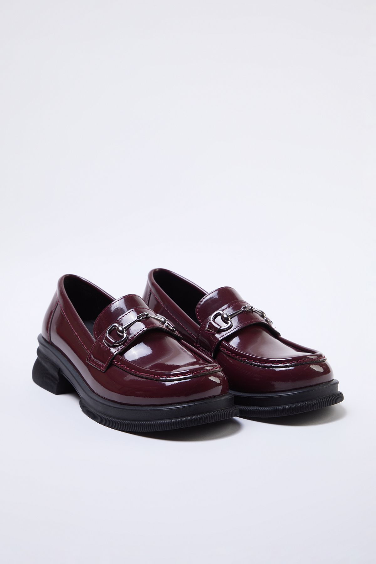 

Burgundy Buckled Thick Sole Women s Loafern 36