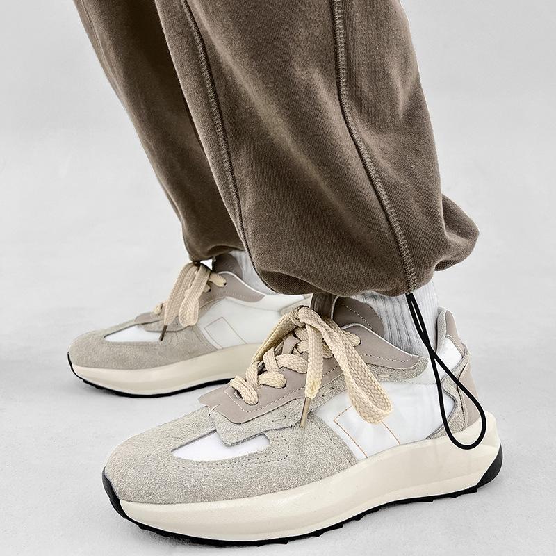 2025 Herren Originaldesign bequeme lässige Laufschuhe Mode dicke Sohle erhöhende Sportschuhe