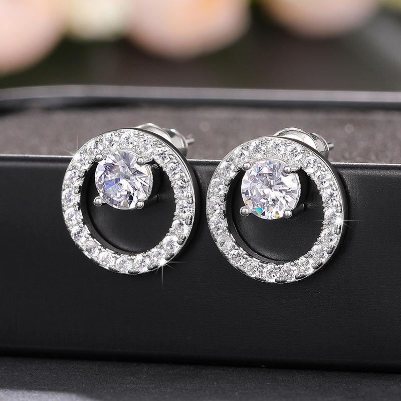 Huitan Fashion Contracted Design Round Shaped Stud Earrings for Women Ear Piercing Sparkling Cubic Zirconia Statement Zircon