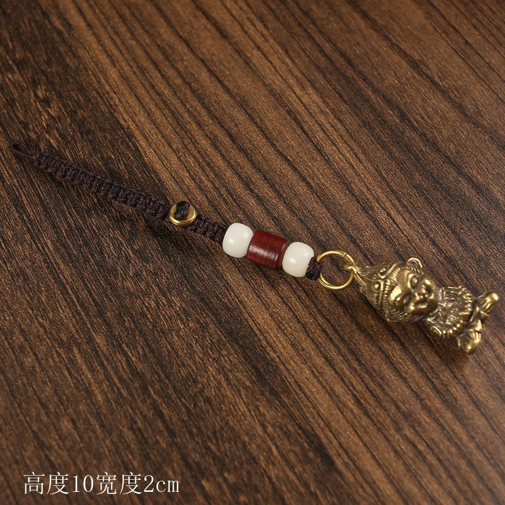 Brass Sun Wukong keychain pendant old monkey five emperors money car key pendant accessories pure copper Wukong copper