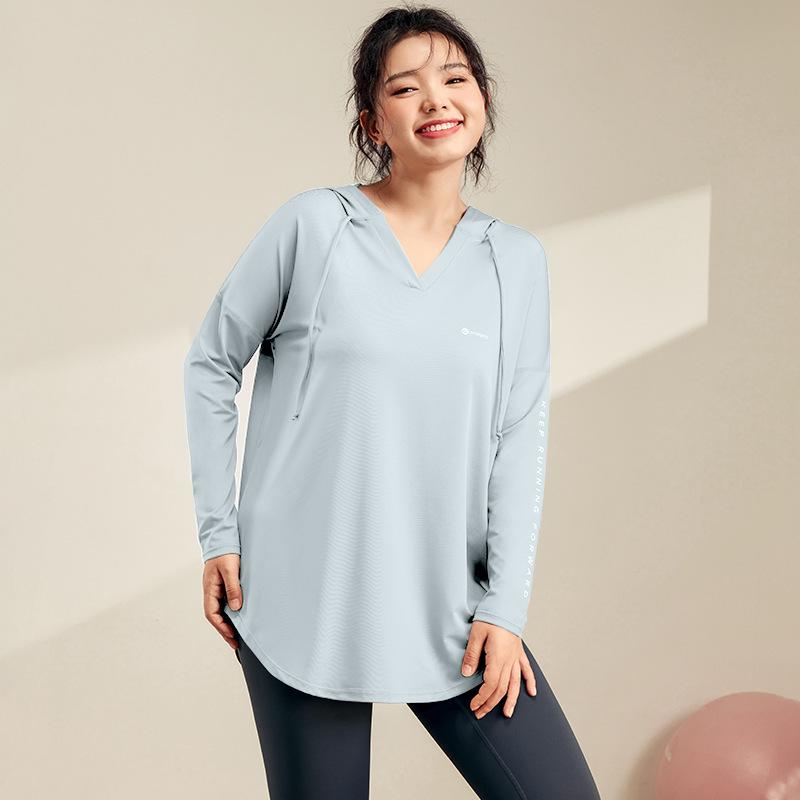 Women's Plus Size Hooded Yoga Top - Flattering, Breathable, Quick-Dry Long Sleeve for Fitness
