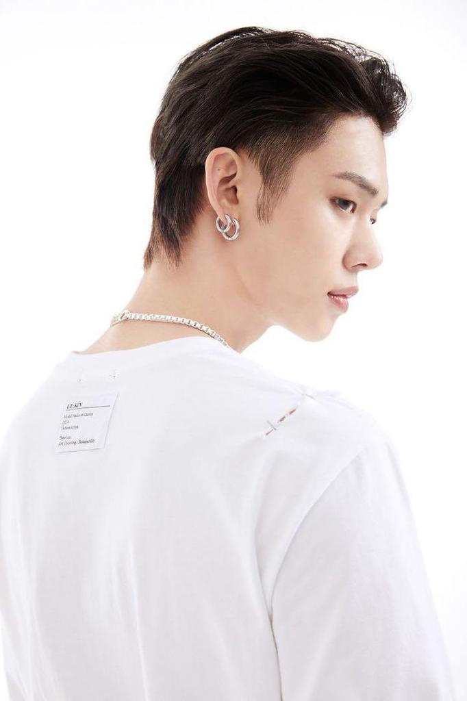 [USED] Extremely Rare TXT Yeonjun ul:kin Collaboration RUN UP Long Sleeve T-Shirt
