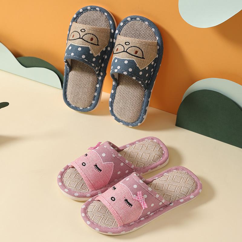 "Kids' and Women's Linen Slippers: Spring/Summer Korean Style for Indoor/Outdoor Use"