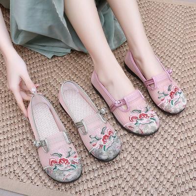 Summer Mesh Breathable Cloth Shoes for Women with Soft Soles Slip Resistant and Comfortable One Foot Embroidered Shoes