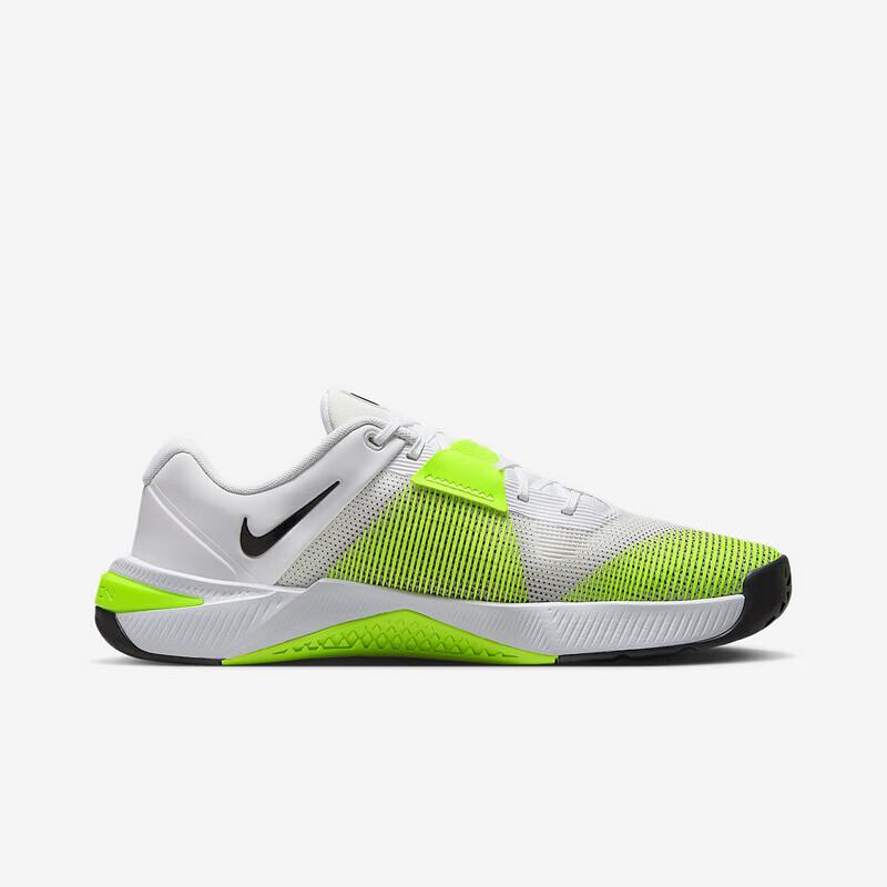 Nike Men's Breathable Lightweight Cushioning Training Shoes HJ1875-101