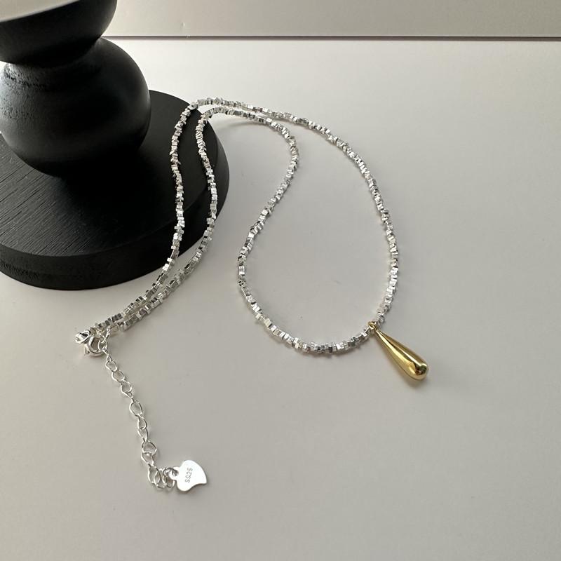 

S925 Sterling Silver Niche Design Gold And Silver Contrasting Color Water Drop Broken Silver Necklace Korean Retro Collarbone Chain