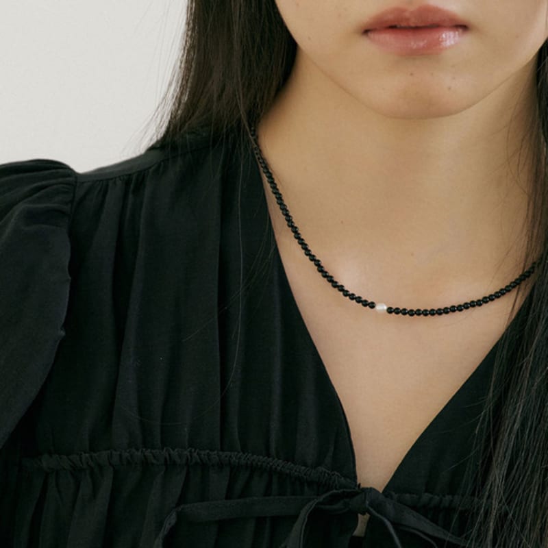 Lucirzu Pearl Pendant Onyx Necklace (black)