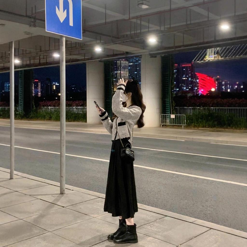 Women's French-Style Short Cardigan Sweater - 2025 Early Spring Knitwear Collection