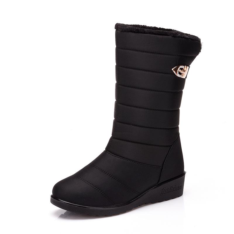 

Теплі потовщені пухнасті жіночі бавовняні туфлі з рукавом Водонепроникні теплі зимові чоботи Легкі нековзкі жіночі чоботи 40 чорний