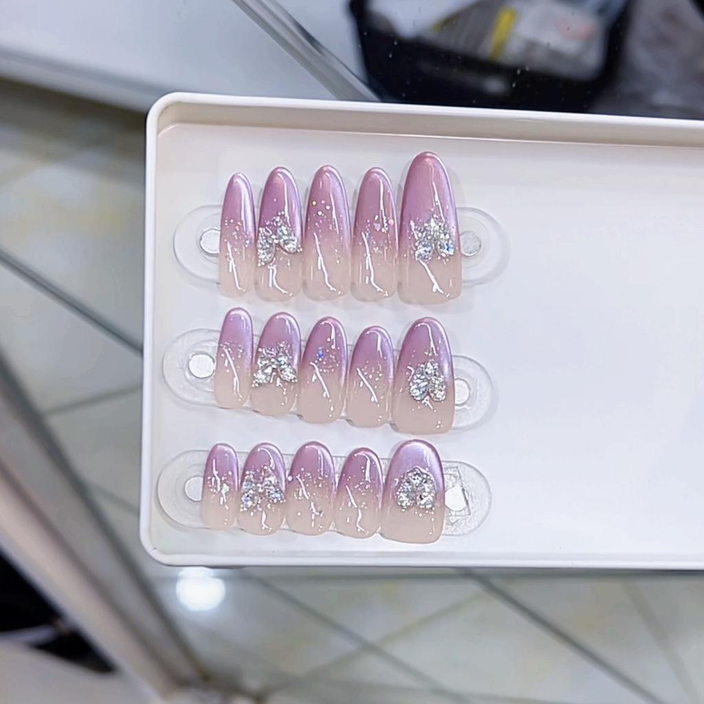 Hand-woven Armor Spring and Summer New Purple Heart Frozen Butterfly Love Zircon Diamond Cat's Eye Manicure Patch