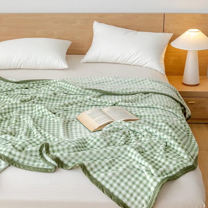 Muji Premium All-Season Silk Blend Comforter