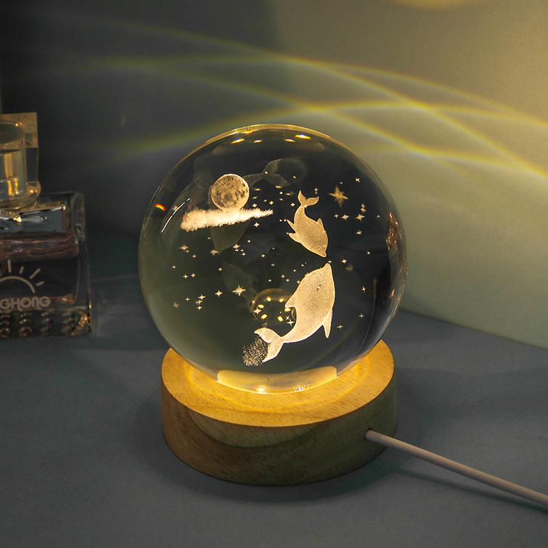 Sfera di Cristallo Medusa Oceano 3D Luce Notturna - Ornamento Creativo per Camera da Letto e Regalo di Compleanno