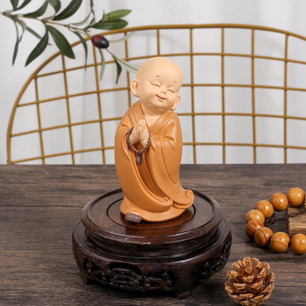 Car Small Monk Buddhist Statues Ornaments Resin Buddha Figurine Sculpture Handmade Miniatures Room Decoration Crafts Gifts