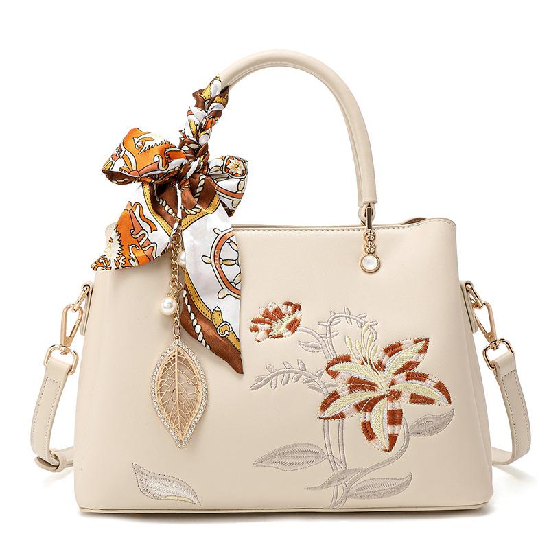 

Женская сумка Art Design Light Luxury Mother Bag с вышивкой, вместительная сумка 27cm*13cm*20cm слоновая кость