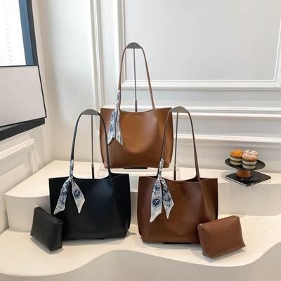 Borsa a spalla da donna alla moda, stile pendolare, borsa a secchiello, grande capacità