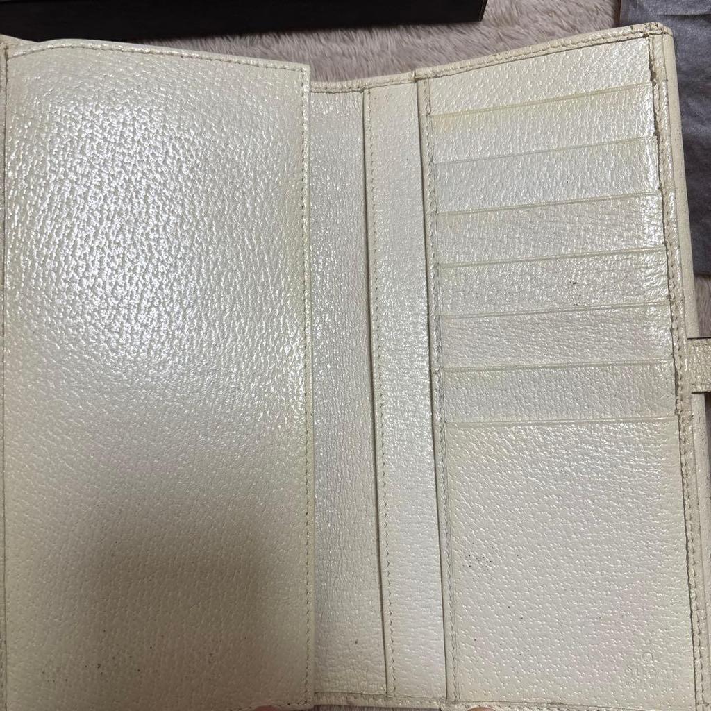 Used GUCCI Beige Canvas Long Wallet