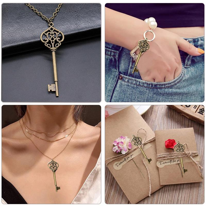 30Pcs/Set Key Shape DIY Skeleton Antique Silver Alloys Vintage Antique Bronze Plated Santa Keys Pendants