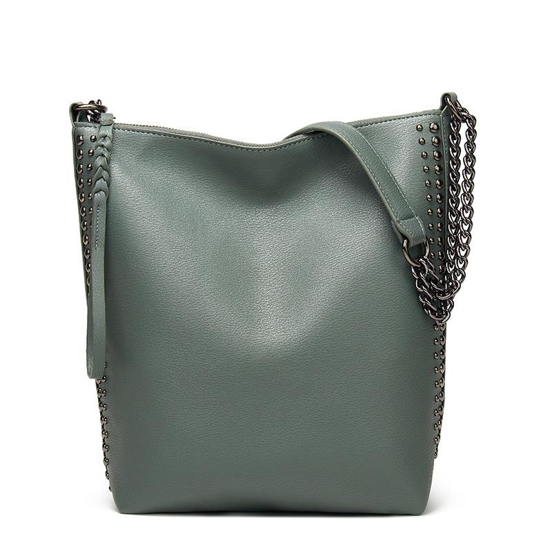 Trendy Rivet Single-shoulder Bucket Bag, Fashionable and Casual Large-capacity Bag
