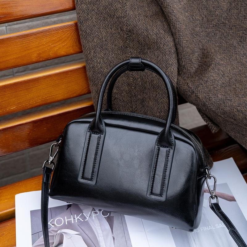 NEW Women's Chic Genuine Leather Bowling Bag Luxury Designer Handbag Soft Waxed Cowhide Ladies Crossbody shoulder Bag