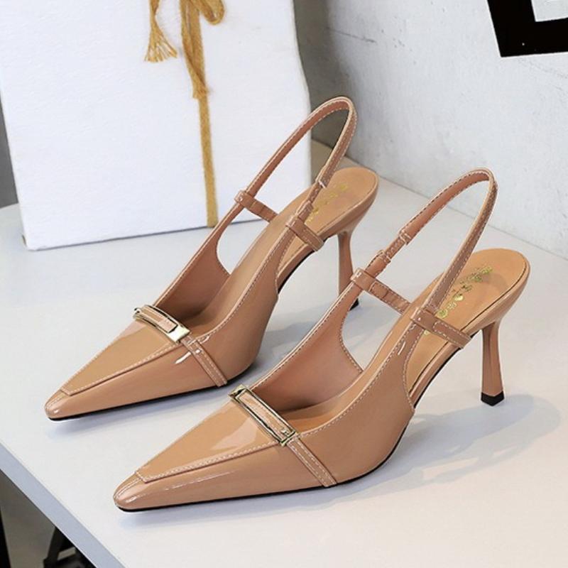 

Fashion New Design Women Pumps Patent Leather High Heels Metal Buckle Women Shoes Summer Hollow Out Heeled Sandals Stilettos Heels 8 Cm 40