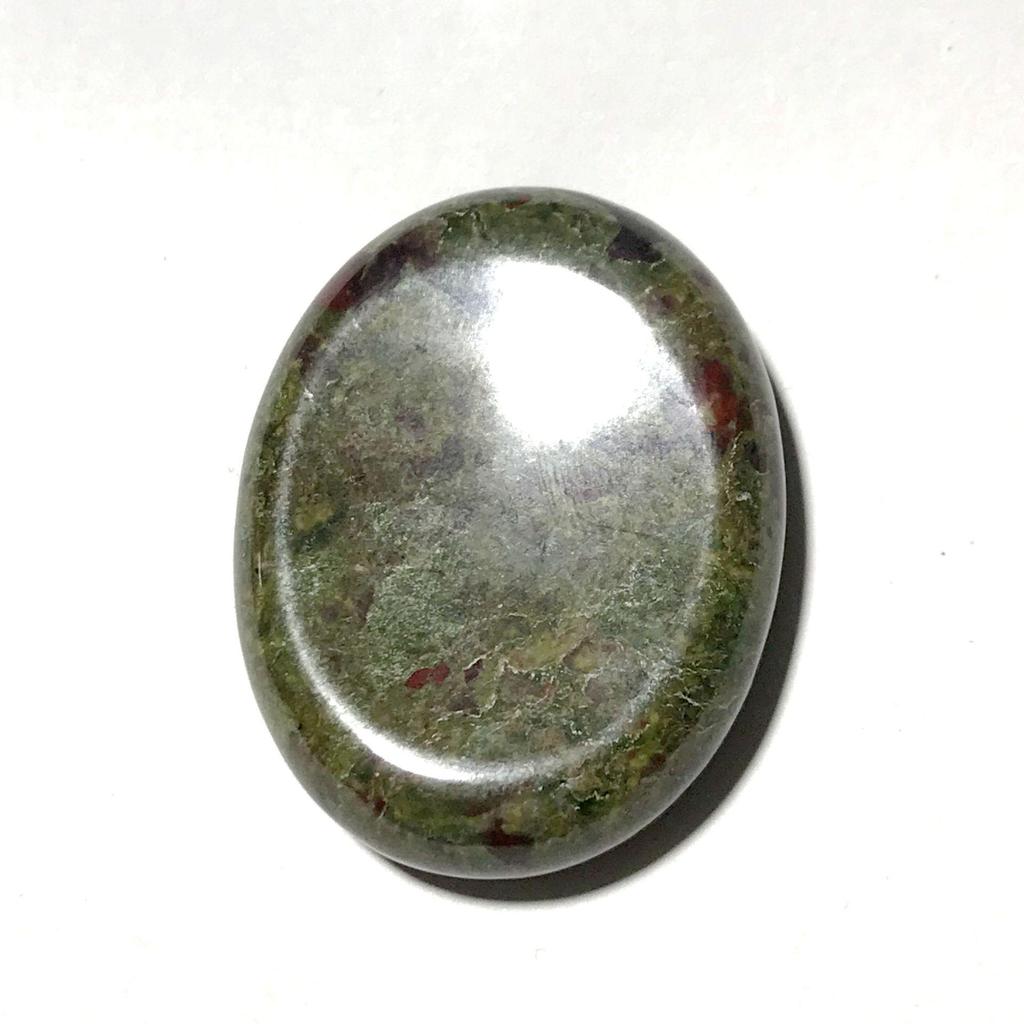 Pietra Portafortuna in Quarzo Rosa da Premere sul Palmo, 35x45mm Pietra Naturale Massaggiatore per il Pollice.