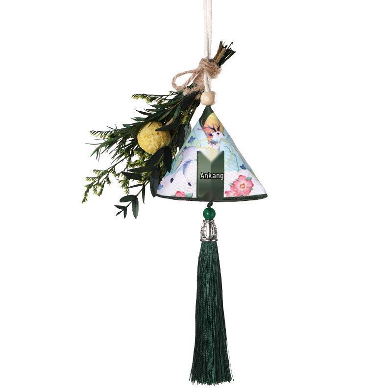 Dragon Boat Festival Sachet: Triangle Zongzi Mugwort Hanfu Pendant with Dried Flowers Portable Lucky Bag Gift.