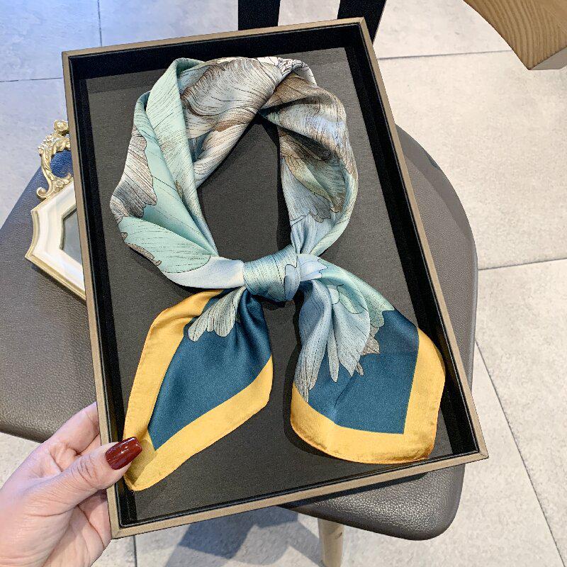 Korean Style Sweet Green Floral Butterfly Faux Silk Scarf - Women’s Versatile Spring/Summer Neck Scarf, 70cm Square.