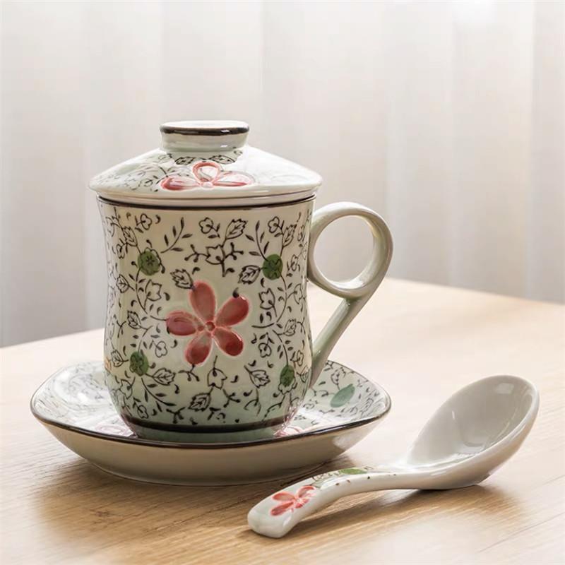 Modrobílý porcelánový šálek na čaj Keramický ručně malovaný Retro hrnek s oddělovačem na vodu a víčkem s filtrem Kancelářské šálky na čaj Nápojové nádobí