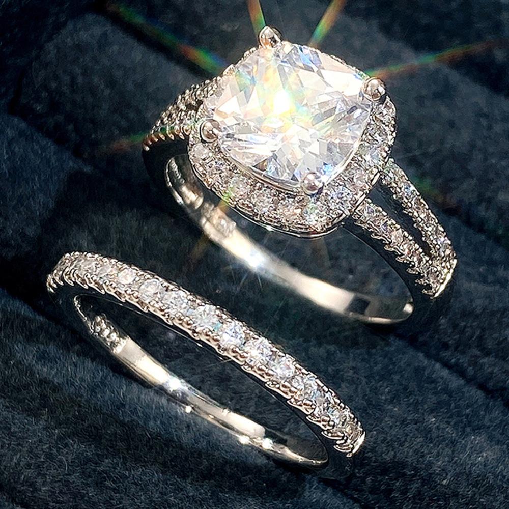 2Pcs Fashion, Inlaid with Synthetic Zircon, Fashionable Versatile Ring.
