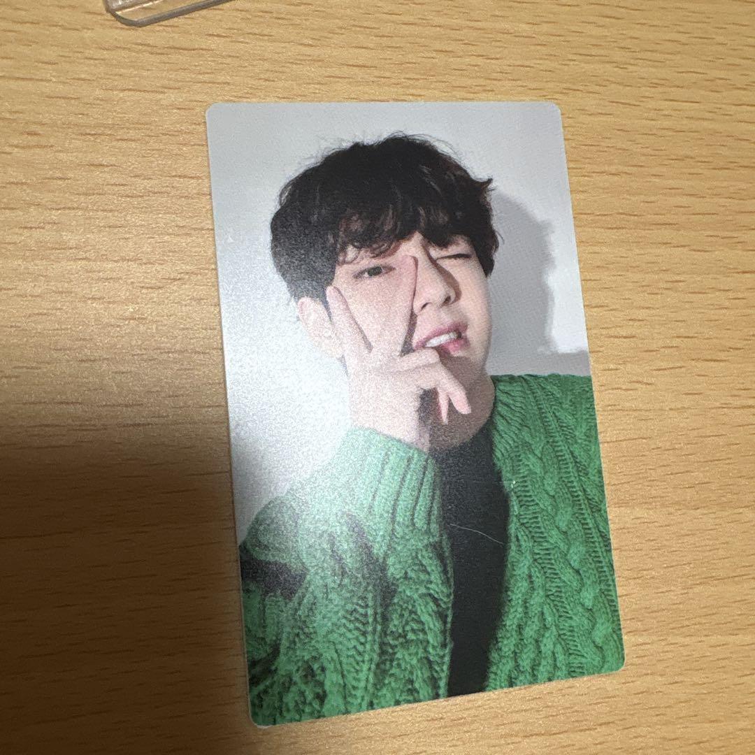 

[USED] BTS BE Essential Edition M2U Lakidro Taehyung