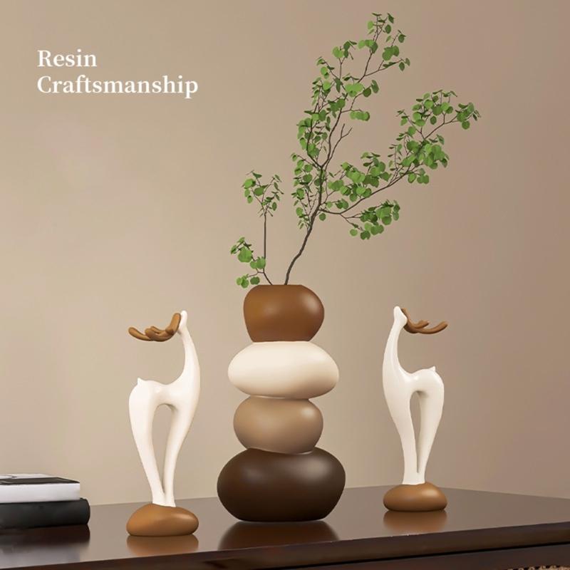 Resin Deer Figurines with Flower Vase Small Animal Statue Sculpture Table Ornament for Home Decors Housewarmings Gift