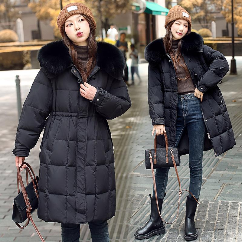 The New Autumn and Winter Big Yards Fat and Large Warm with Winter Korean Version of The Fashion Down Jacket Female