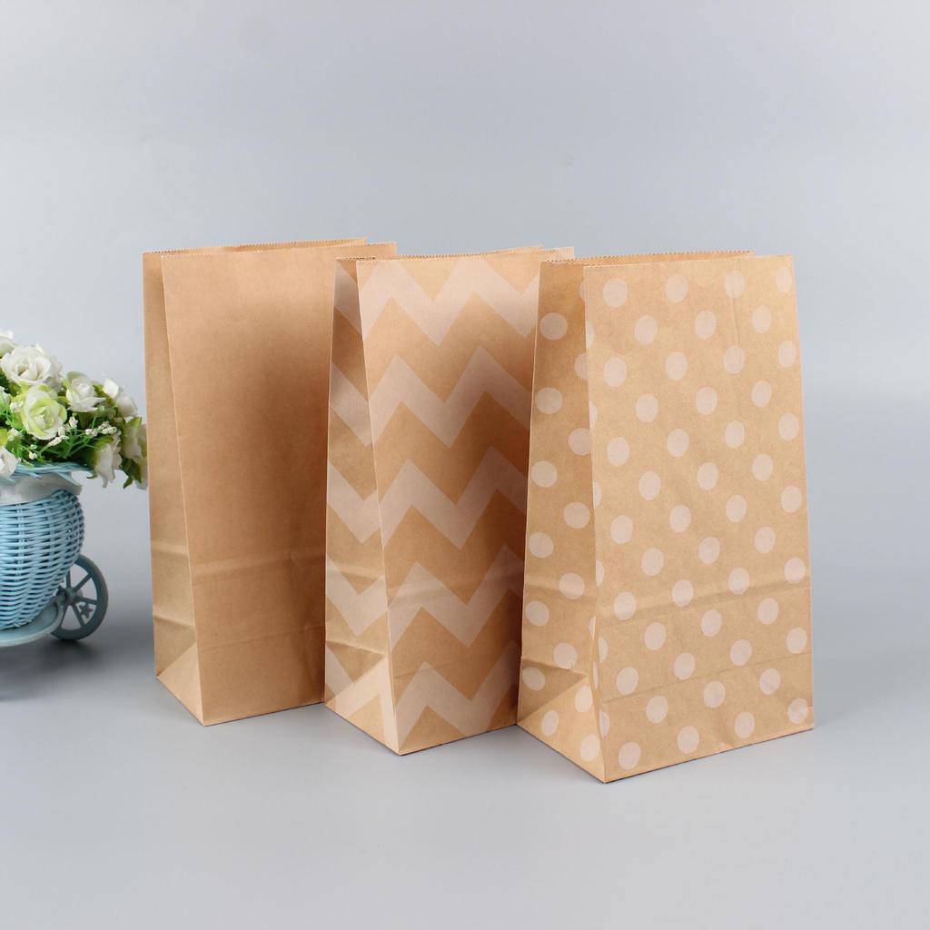 Flat Bottom Kraft Paper Bag for Christmas Gift and Food Packaging