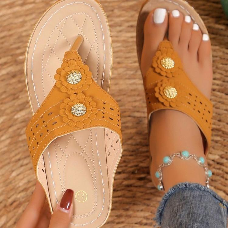 

toe slope heel women s slippers new solid color hollow flower casual women s cool slippers 43 жовтий