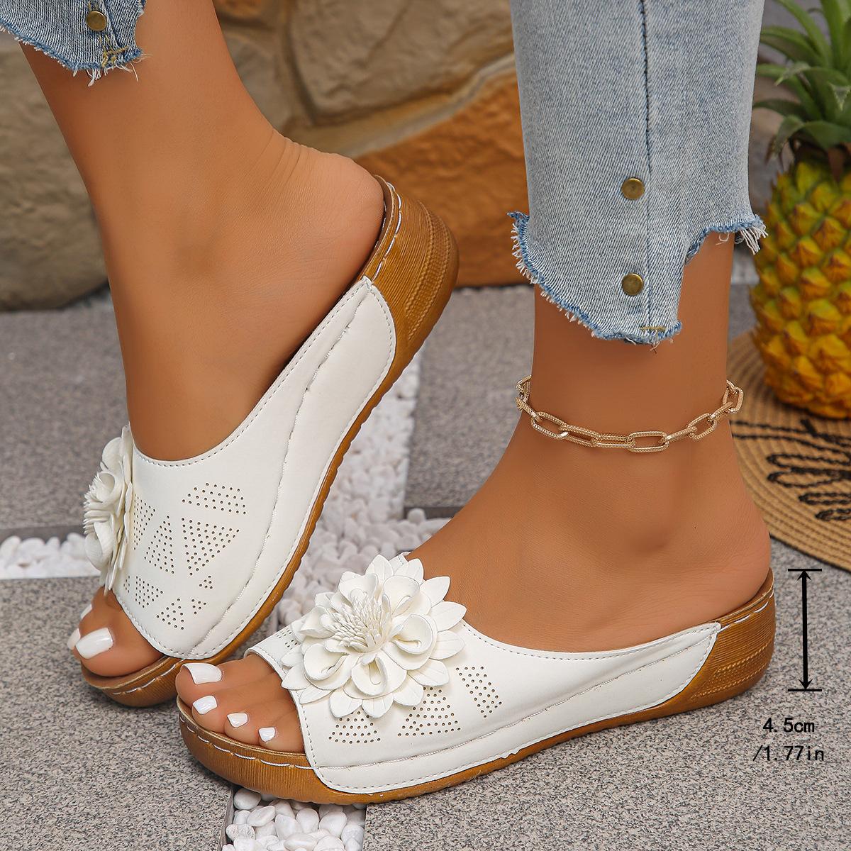 

Цветочные тапочки женские на танкетке с толстой подошвой летние прохладные тапочки новая уличная обувь 43 белый