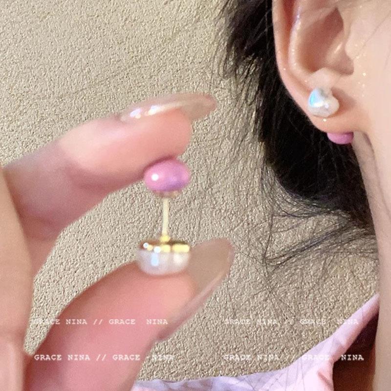 Ins Wind Pearl Love Earrings Women's Exquisite Niche Versatile High-end Stud Earrings 925 Silver Needle Explosive Earrings Wholesale