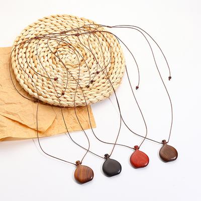 1 Collier Long Pendentif Flasque Ethnique Bijoux Vintage pour Femmes Port Quotidien Mode Bois Réglable Soirées Élégant