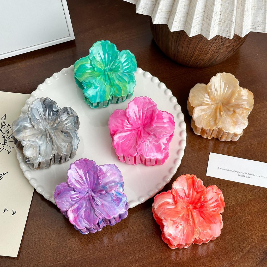 Eye-catching Doris Hair Claw Clip Stunning Marble Pattern Egg Flower Design For Everyday Elegance