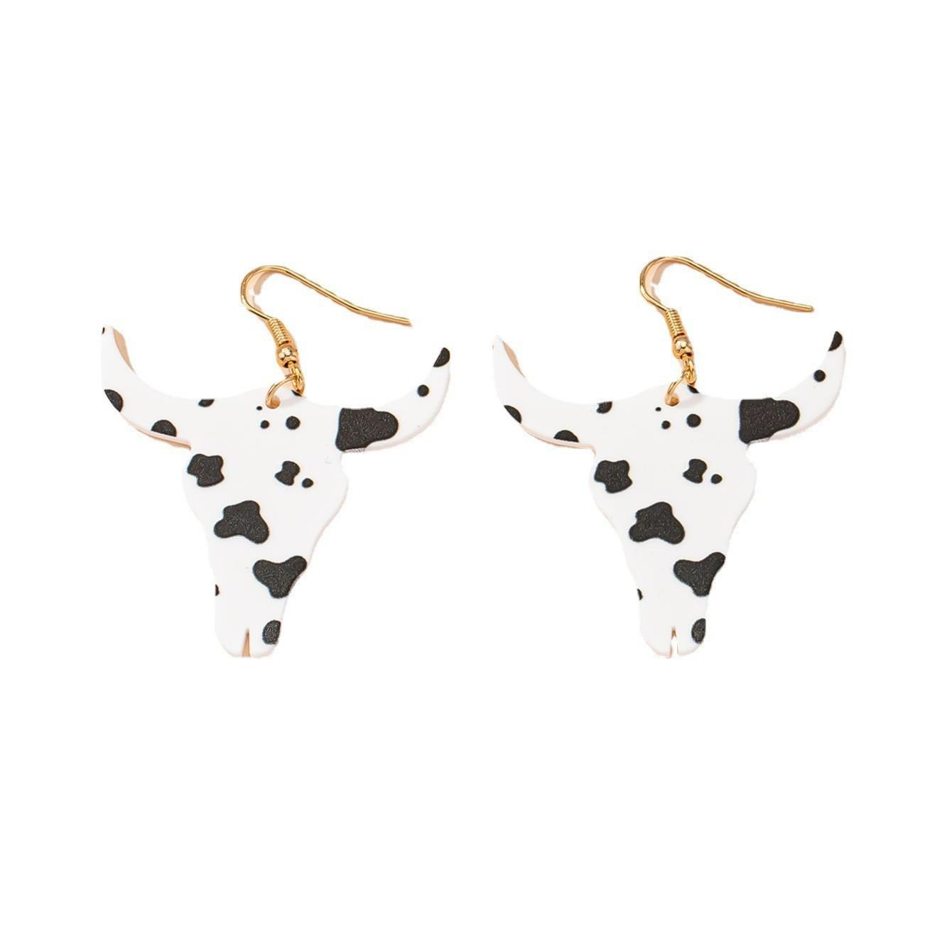 Exaggerated Acrylic Cow Earrings: Creative & Bold Niche Design чёрный