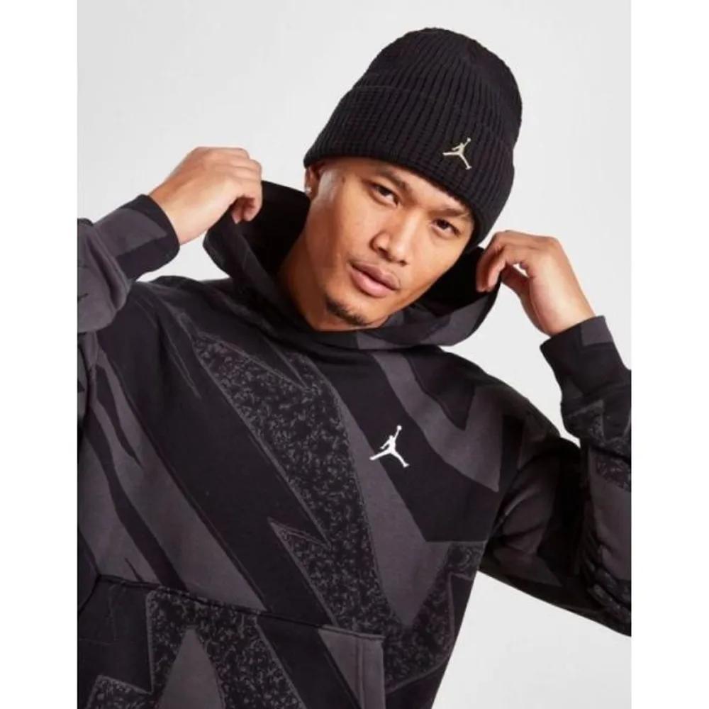 Beanie black