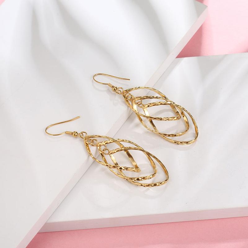 New Titanium Steel Temperament Exaggerated Dongda Door European And American Earrings